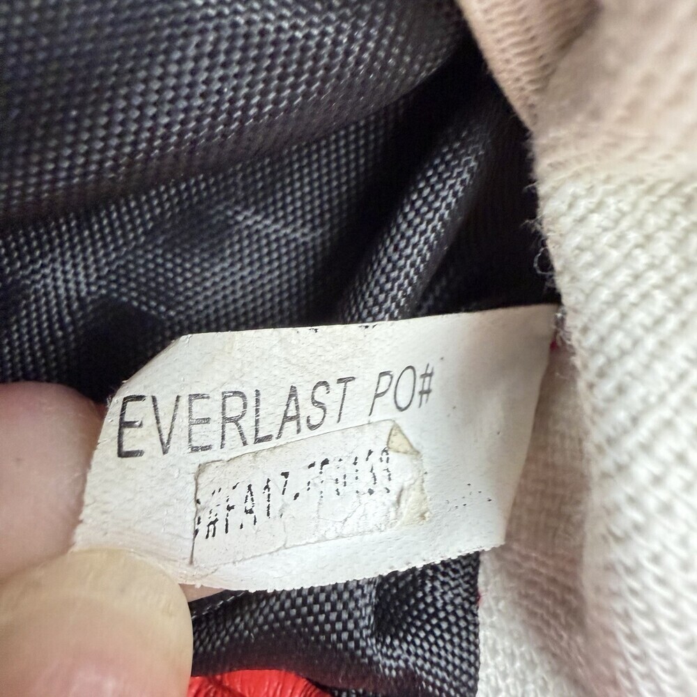 EVERLAST Red Boxing Gloves Yellow Label 15 oz Size SM Youth/Women's Training GUC - Picture 11 of 12